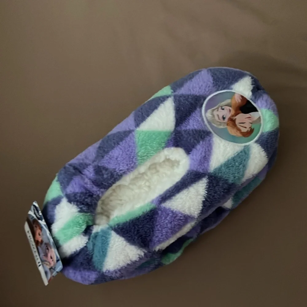 NEW Frozen II Slipper Socks by Snuggle Toes